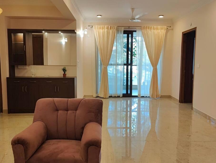 Tara Suites Premium Rooms In Central Indiranagar バンガロール エクステリア 写真